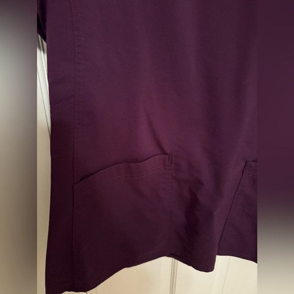 ScrubStar premium scrub wear XXL eggplant like new - Picture 6 of 7